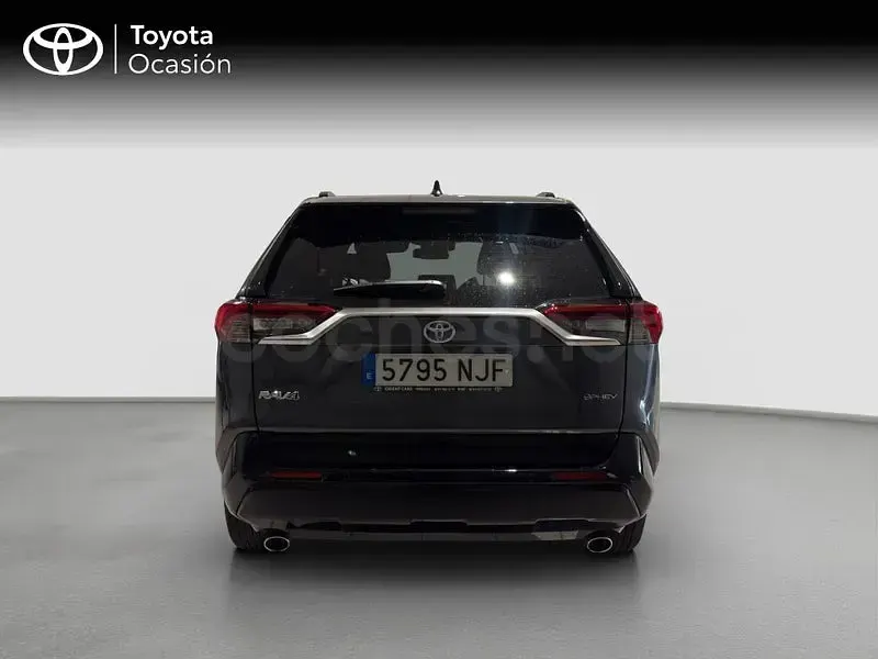 Usado Toyota RAV4 Hybrid Advance 306 CV (225 kW) 2025 Gris / plata SUV
