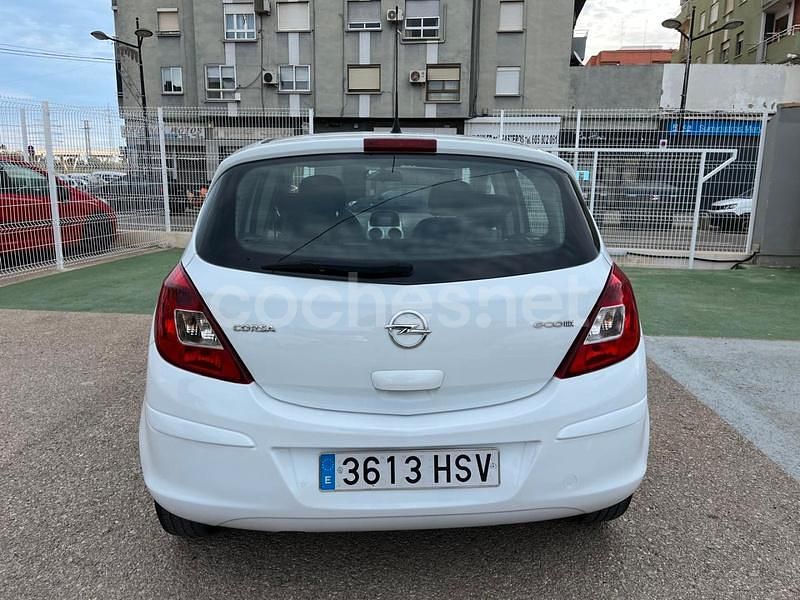 Usado Opel Corsa Selective 95 CV (69 kW) 2013 Blanco Berlina