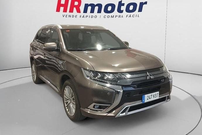 Usado 2019 Mitsubishi Outlander SUV | 18.640 € (Precio justo) - Imagen 1/4