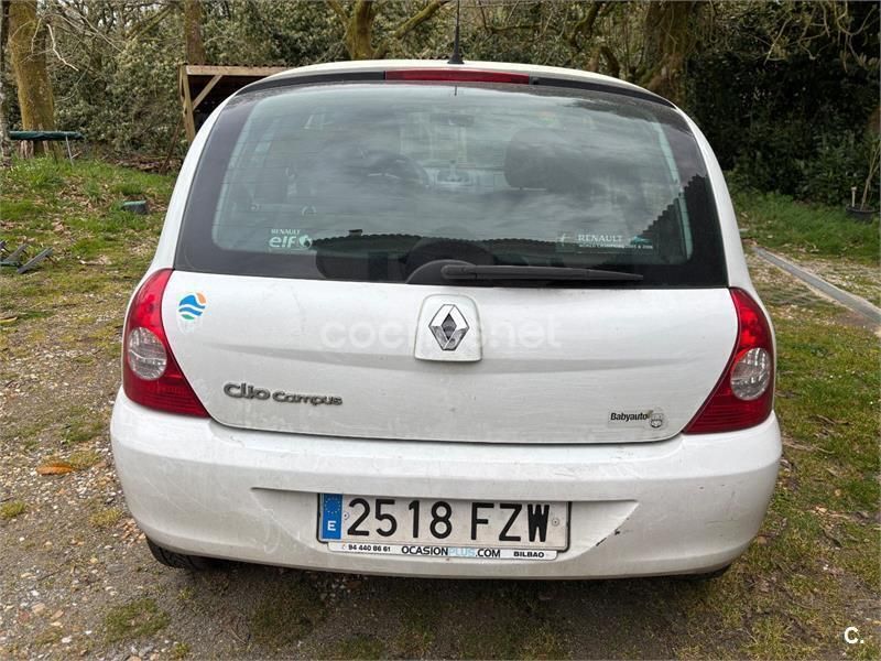Blanco Usado 2008 Renault Clio II Campus Berlina | 3500 € (Precio justo) - Imagen 1/3