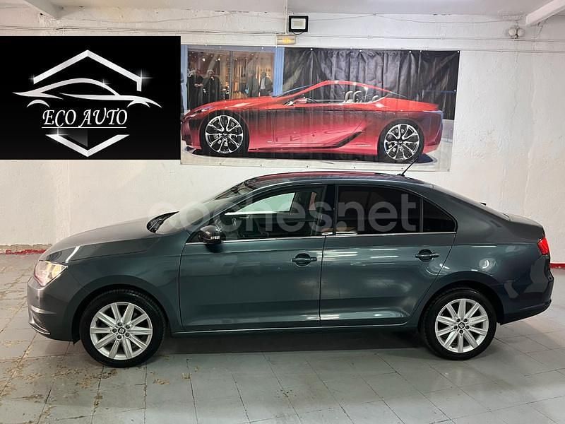 Gris / plata Usado 2019 Seat Toledo XCELLENCE Berlina | 11.500 € (Precio justo) - Imagen 1/4