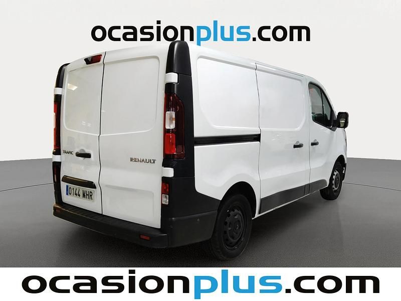 Usado Renault Trafic 130 CV (95 kW) 2023 Blanco Monovolumen