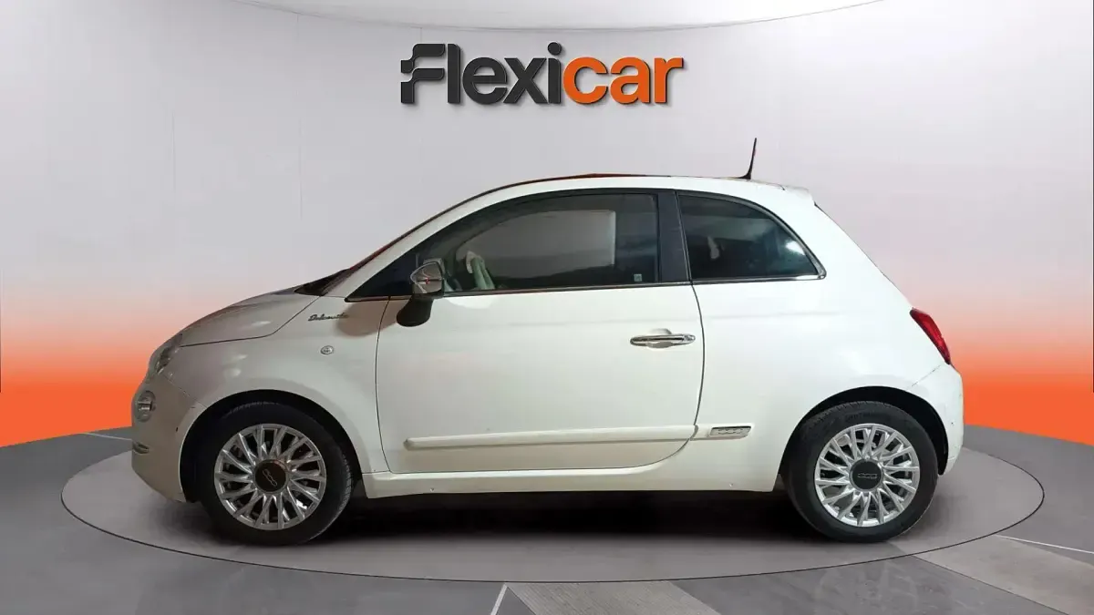 Usado Fiat 500 Dolcevita 71 CV (52 kW) 2021 Blanco Berlina