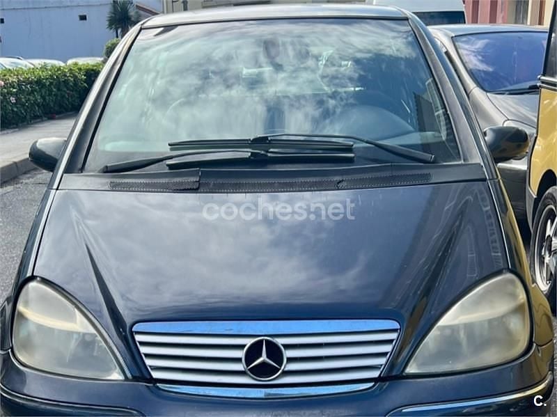 Usado Mercedes A170 Elegance 95 CV (69 kW) 2002 Azul Monovolumen