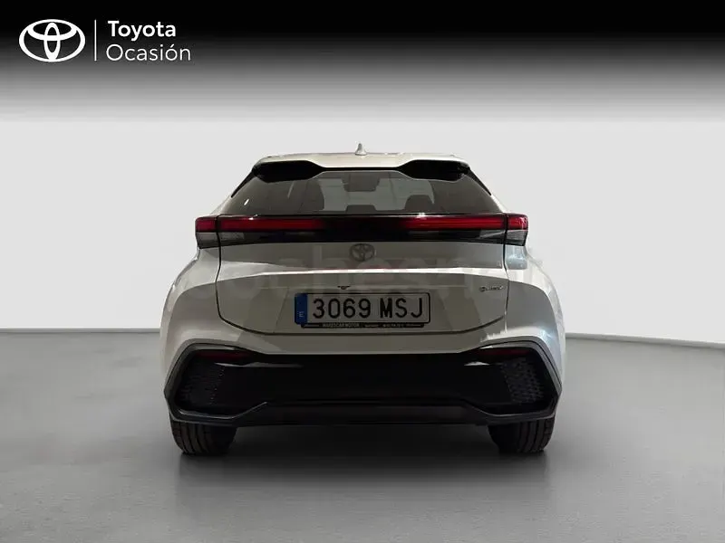 Usado Toyota C-HR Advance 196 CV (144 kW) 2024 Blanco SUV