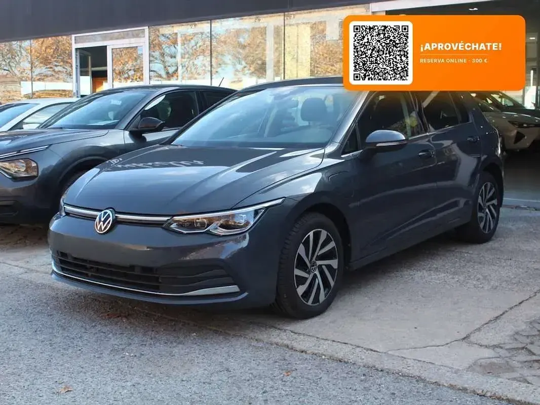 Usado VW Golf VIII 204 CV (150 kW) 2022 Gris / plata Utilitario