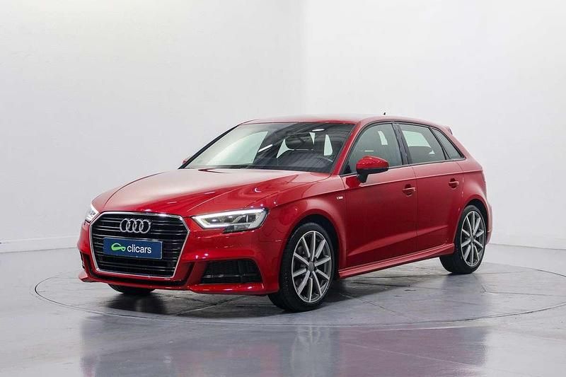 Usado Audi A3 Sportback S-Line 116 CV (85 kW) 2019 Rojo Utilitario