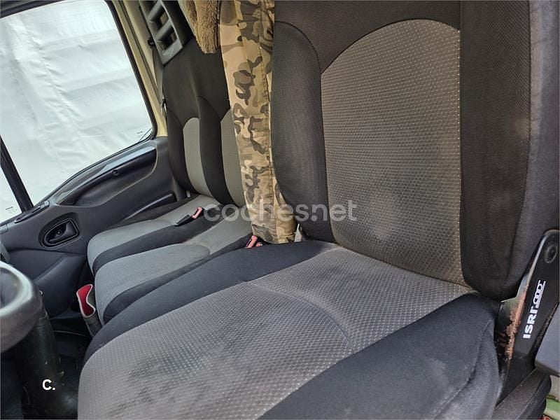 Usado Iveco Daily 106 CV (77 kW) 2011 Blanco Recogida