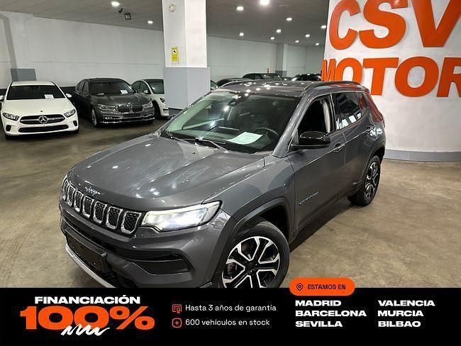 Usado Jeep Compass Limited 190 CV (139 kW) 2022 Gris SUV