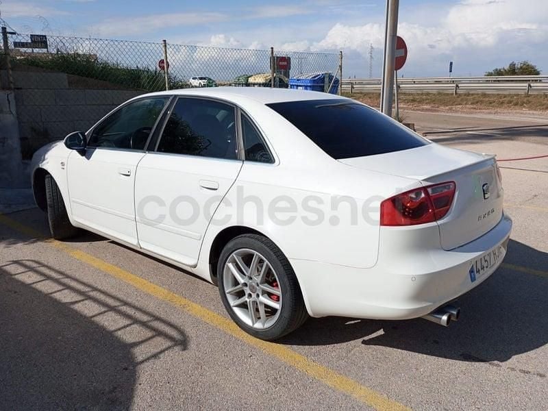 Usado Seat Exeo Sport 143 CV (105 kW) 2012 Blanco Berlina
