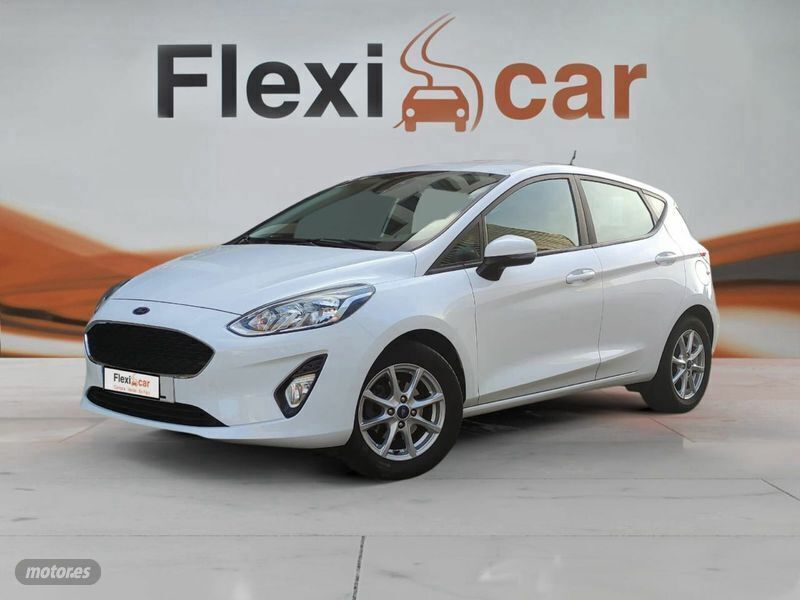 Usado Ford Fiesta Trend+ 101 CV (74 kW) 2018 Blanco Utilitario