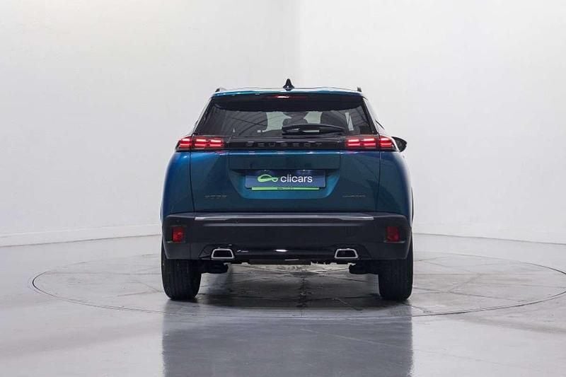 Usado Peugeot 2008 Allure 136 CV (100 kW) 2025 Azul SUV