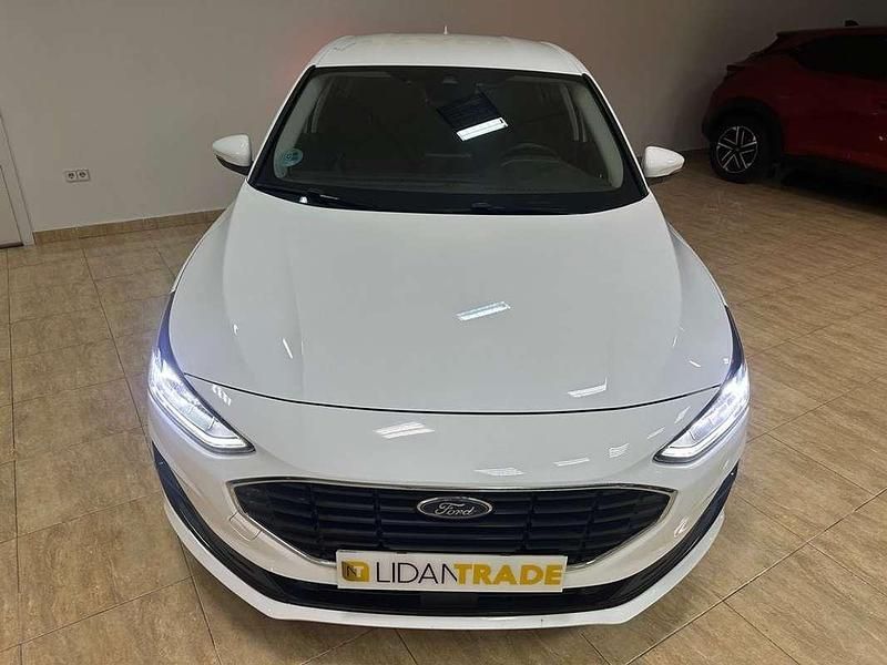 Usado Ford Focus Trend+ 120 CV (88 kW) 2022 Blanco Utilitario