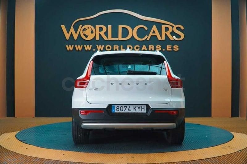 Usado Volvo XC40 Momentum 163 CV (119 kW) 2019 Blanco SUV