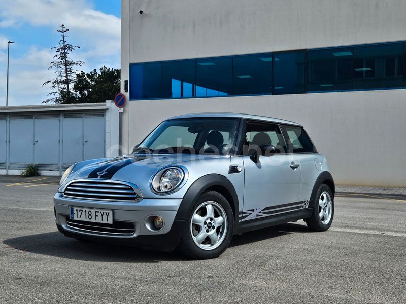 Gris / plata Usado 2007 Mini ONE Utilitario | 5400 € (Precio justo) - Imagen 1/4
