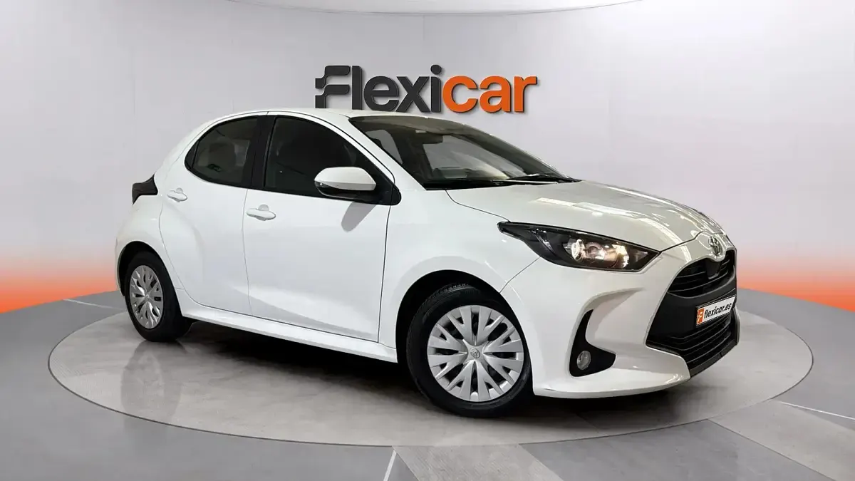 Usado Toyota Yaris Active 111 CV (81 kW) 2020 Berlina