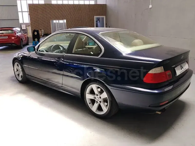 Usado BMW 325 192 CV (141 kW) 2004 Azul Coupe