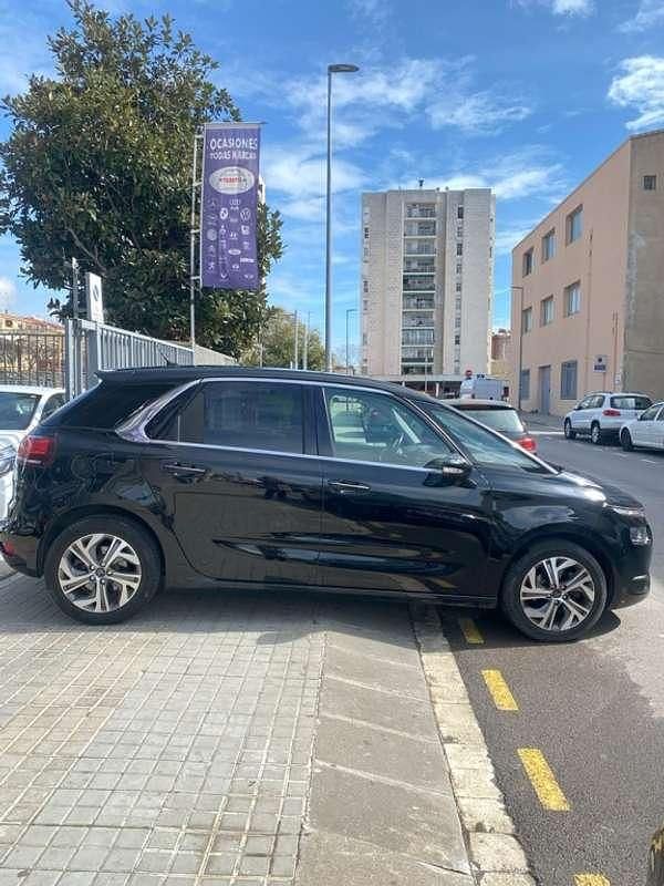 Usado Citroën C4 Feel 131 CV (96 kW) 2016 Negro Utilitario