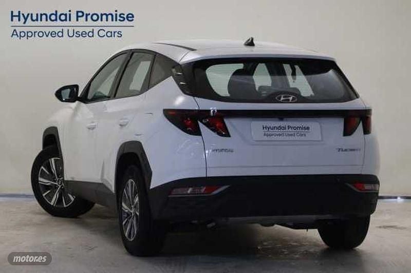 Usado Hyundai Tucson 150 CV (110 kW) 2024 Atlas white SUV