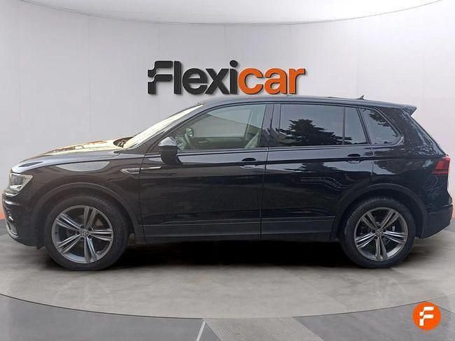 Usado VW Tiguan Edition 125 CV (91 kW) 2018 Negro SUV