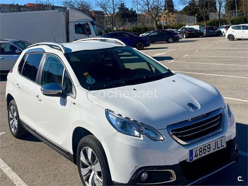 Usado Peugeot 2008 Style 100 CV (73 kW) 2016 Blanco SUV