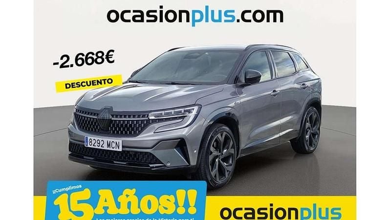 Gris Usado 2022 Renault Austral Iconic Esprit Alpine SUV | 26.682 € (Buen precio) - Imagen 1/4
