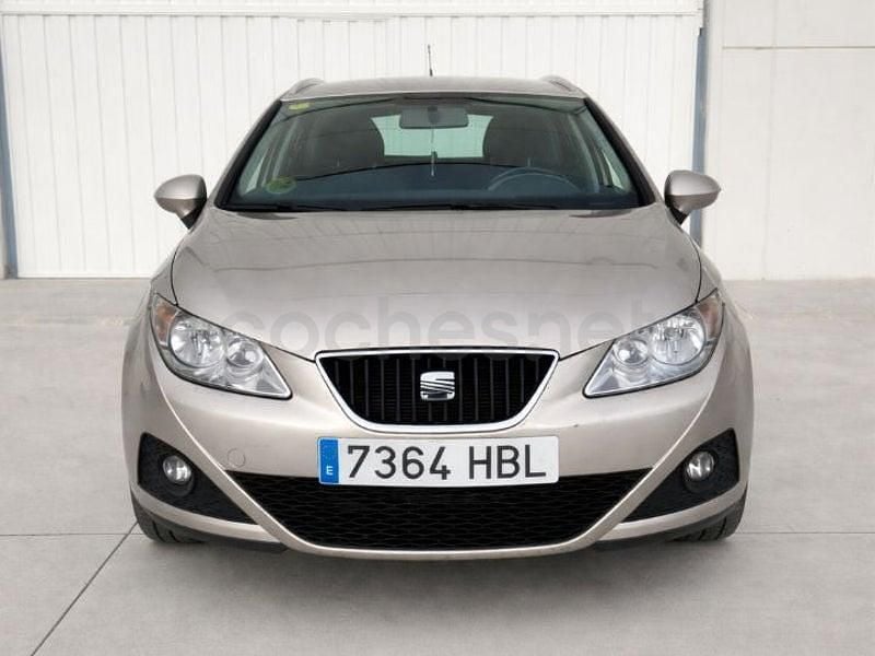 Usado Seat Ibiza ST Sport 105 CV (77 kW) 2011 Beige Familiar