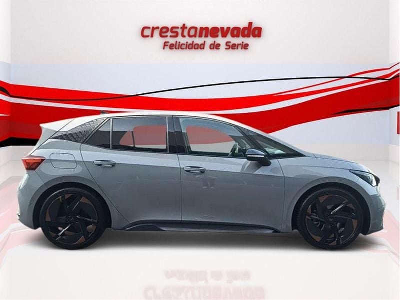 Usado Cupra Born e-Boost 169 kW (231 CV) 2023 Gris Utilitario