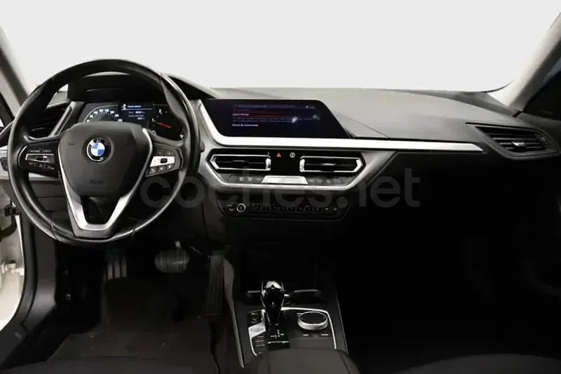Usado BMW 216 Comfort Edition 116 CV (85 kW) 2022 Blanco Coupe