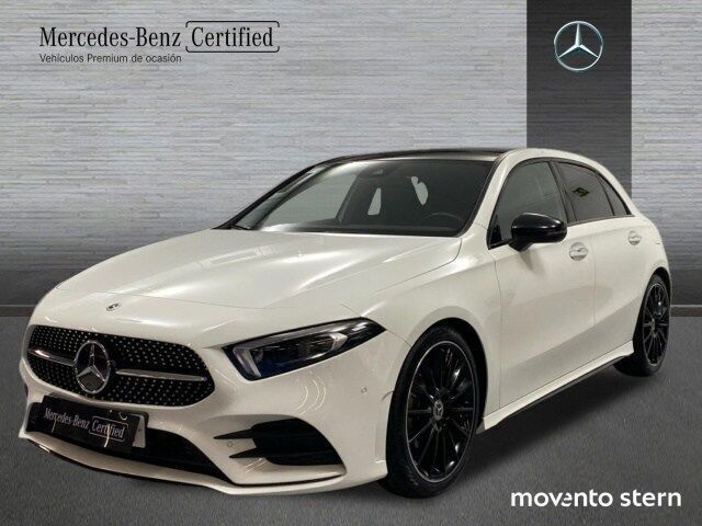 Blanco Usado 2021 Mercedes A200 AMG line Berlina | 29.800 € (Precio justo) - Imagen 1/4