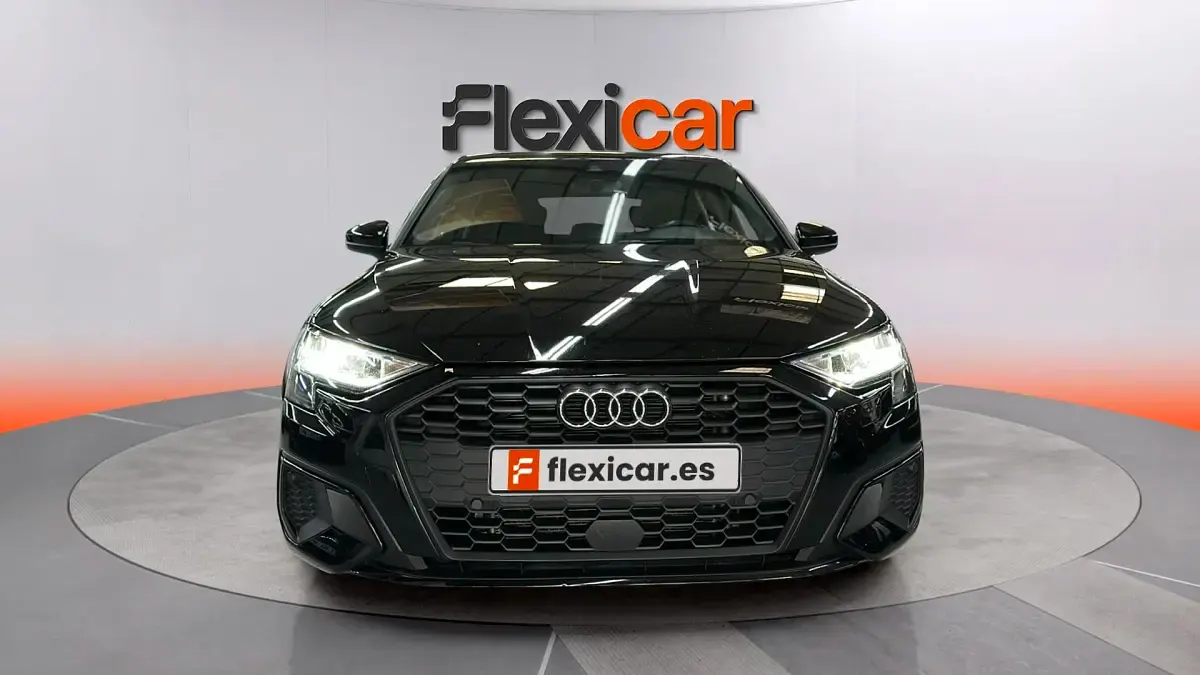 Usado Audi A3 Premium 116 CV (85 kW) 2023 Negro Berlina