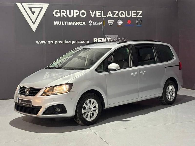 Usado Seat Alhambra Style 150 CV (110 kW) 2022 Gris / plata Monovolumen
