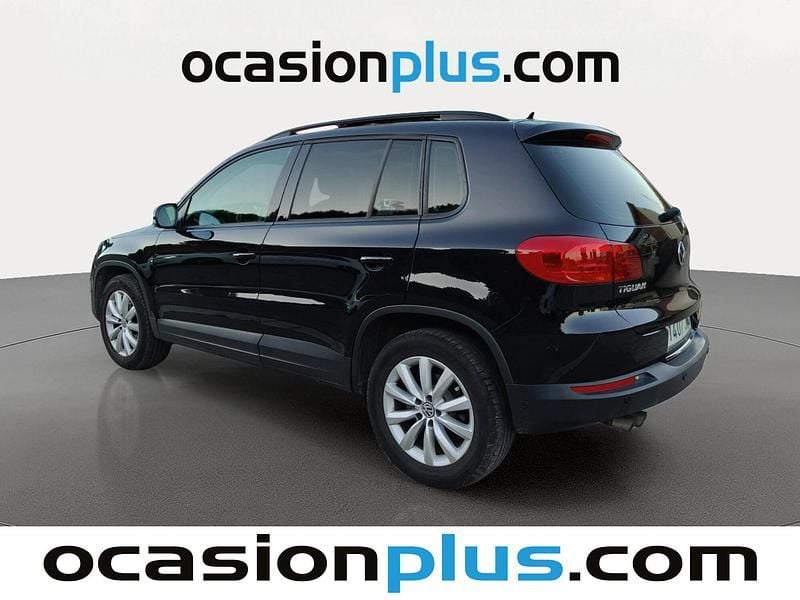 Usado VW Tiguan 110 CV (80 kW) 2016 Negro SUV
