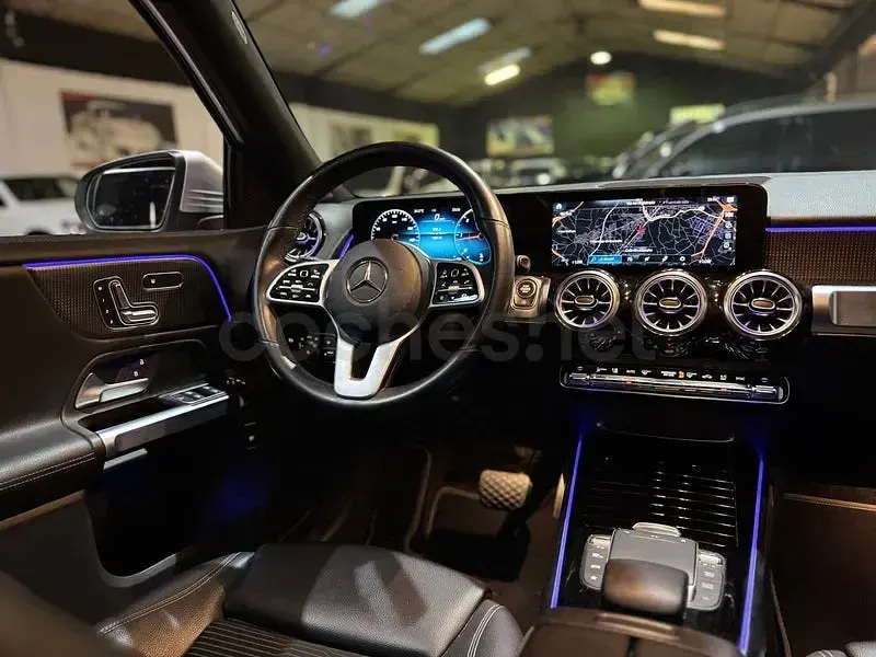 Usado Mercedes GLB220 190 CV (139 kW) 2021 Gris / plata SUV