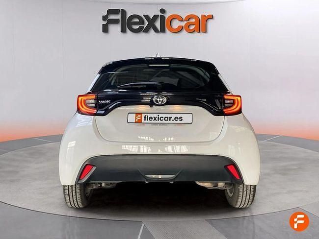 Usado Toyota Yaris Edition 125 CV (91 kW) 2023 Blanco Utilitario