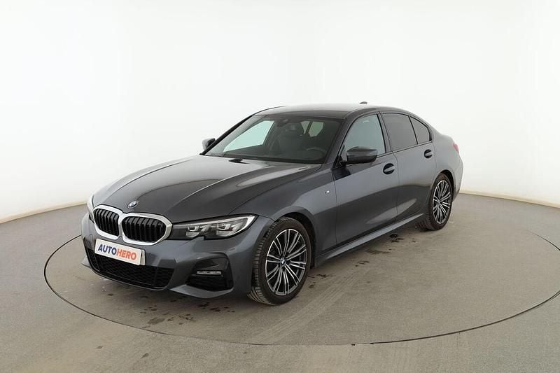 Usado BMW 318 M Sport 150 CV (110 kW) 2022 Gris Berlina