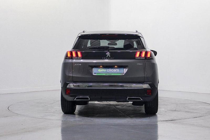 Usado Peugeot 3008 GT-line 130 CV (95 kW) 2018 Gris / plata SUV