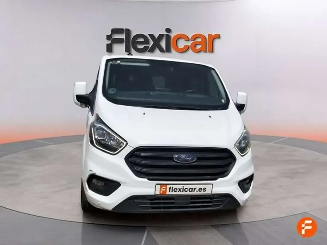 Usado Ford Transit Custom Trend 131 CV (96 kW) 2023 Blanco Van