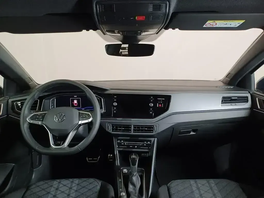 Usado VW Taigo R-line 116 CV (85 kW) 2024 Azul SUV