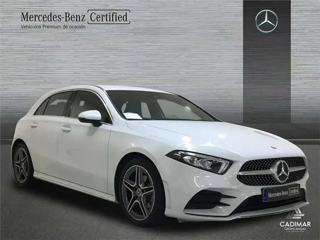 Usado Mercedes A180 116 CV (85 kW) 2020 Blanco polar Berlina