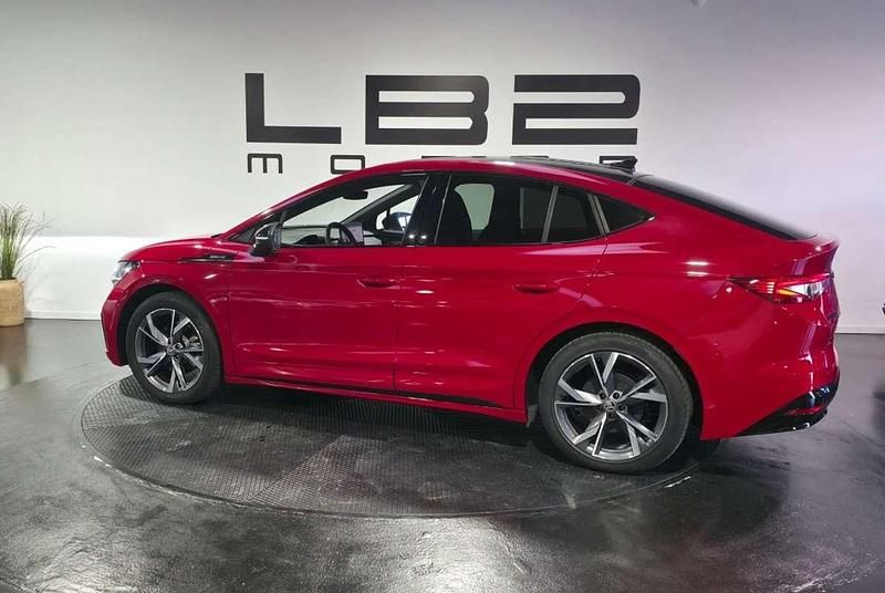 Usado Skoda Enyaq iV SportLine 150 kW (204 CV) 2023 Rojo SUV