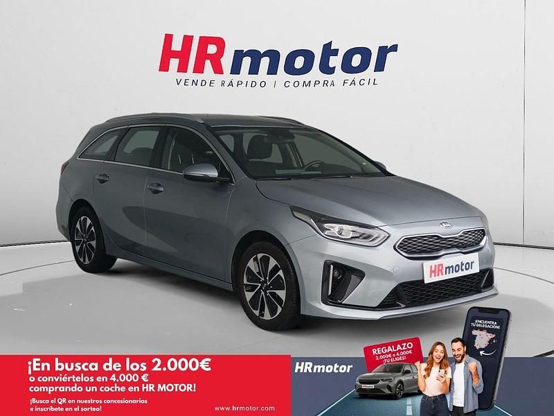 Gris Usado 2021 Kia Ceed Familiar | 17.350 € (Precio justo) - Imagen 1/4