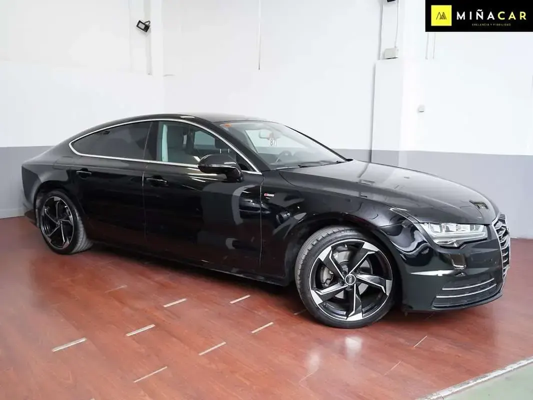 Usado Audi A7 Sportback 189 CV (139 kW) 2016 Negro Utilitario