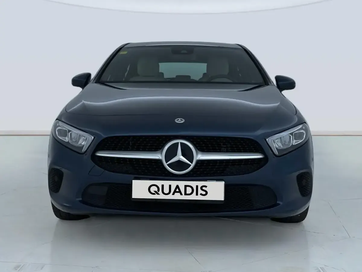 Usado Mercedes A250 218 CV (160 kW) 2020 Azul Utilitario