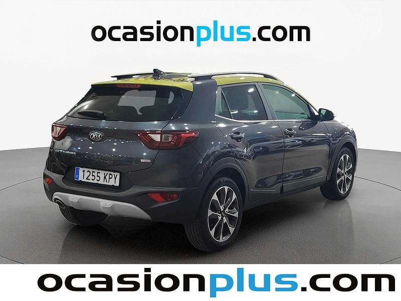 Usado Kia Stonic 101 CV (74 kW) 2018 Negro SUV