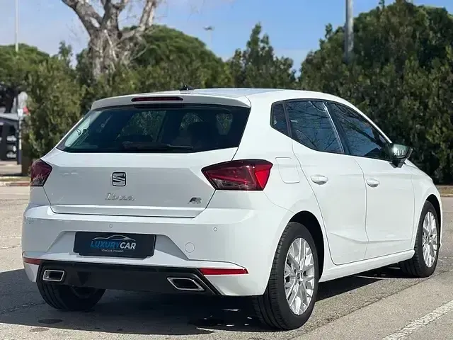 Gebraucht Seat Ibiza FR 110 PS (80 kW) 2022 Weiß Kleinwagen