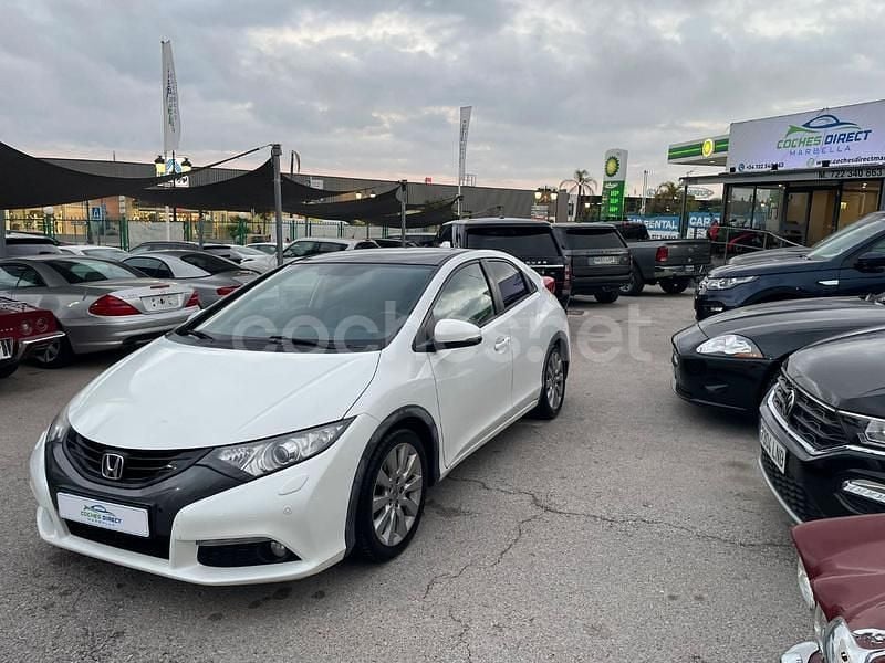Blanco Usado 2013 Honda Civic Executive Berlina | 12.500 € (Buen precio) - Imagen 1/4