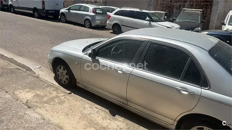 Usado Rover 75 120 CV (88 kW) 2004 Gris / plata Familiar