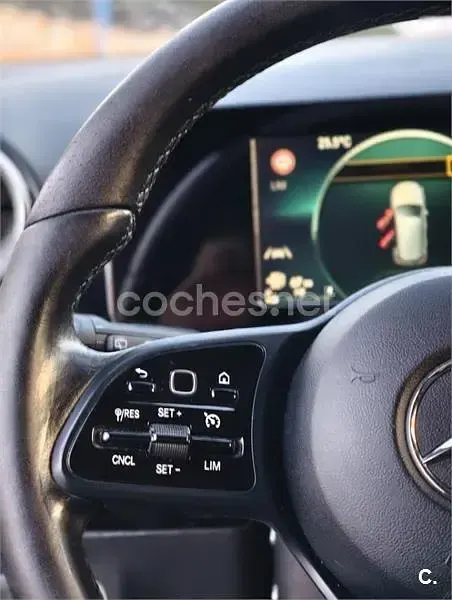 Usado Mercedes B200 150 CV (110 kW) 2021 Blanco Monovolumen