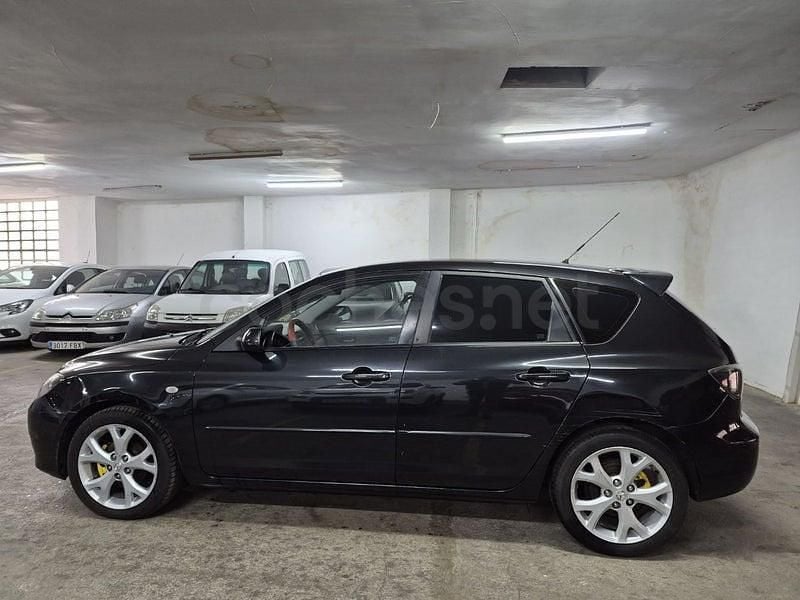 Usado Mazda 3 Active 109 HP (80 kW) 2006 Preto Sedan